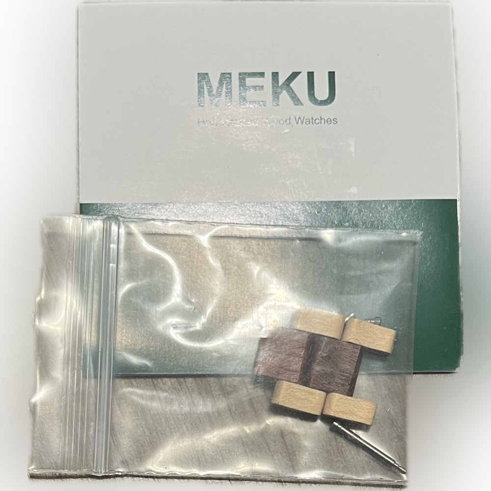 ❌Meku Wooden Two-Tone Women’s Watch Calendar Wooden Box Folding Clasp Quartz - Picture 6 of 9